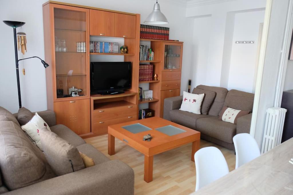 Apartamento “Las Calmas” En Huesca Exterior photo